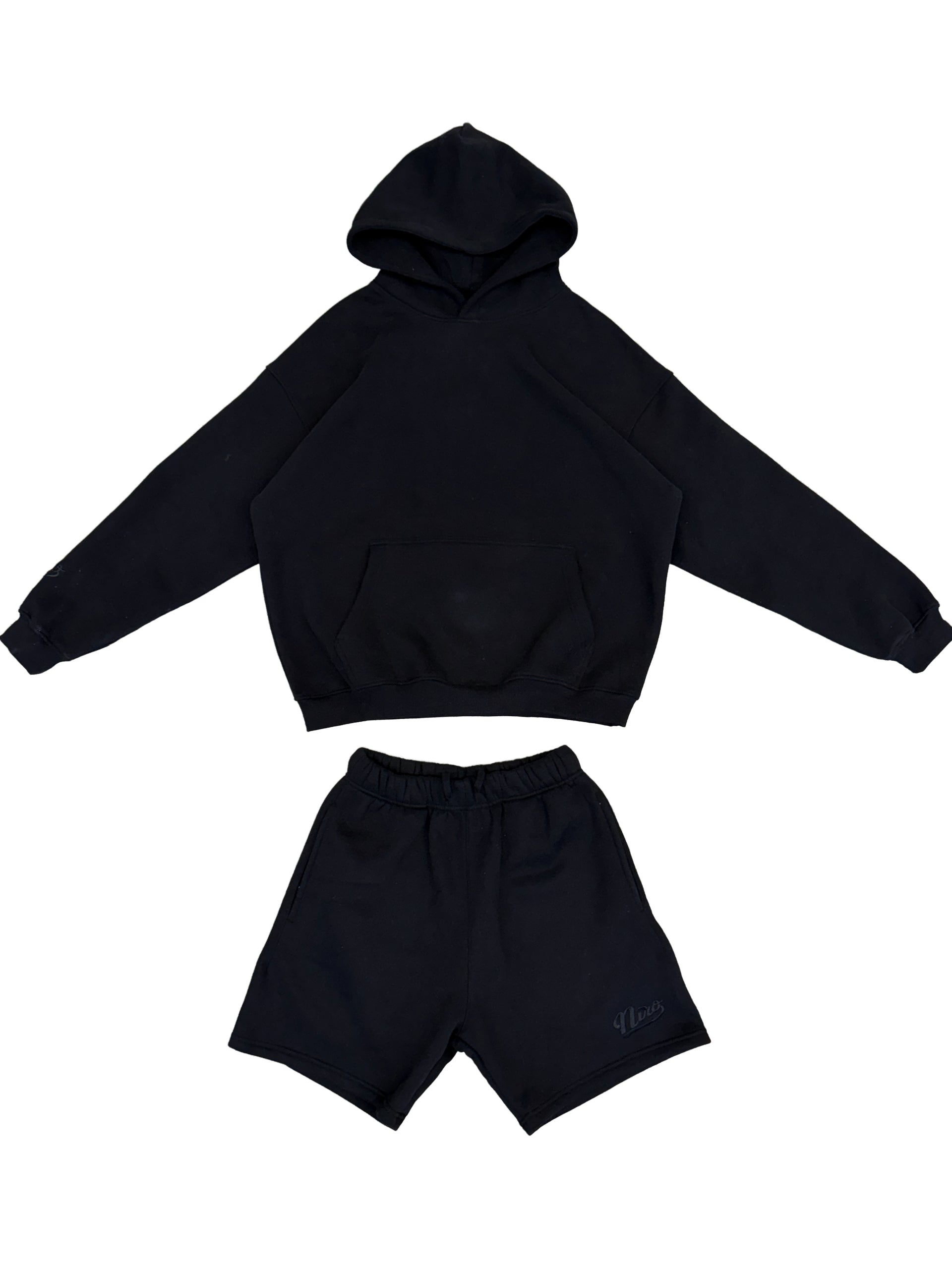 Black Essential Set